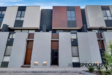 Property photo of 34 Kavanagh Crescent Keilor Downs VIC 3038