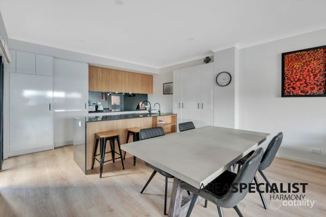 Property photo of 34 Kavanagh Crescent Keilor Downs VIC 3038