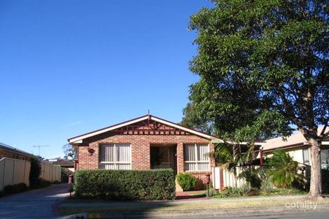 2/51 Griffiths St, Oak Flats, NSW 2529