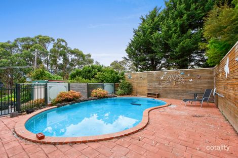 Property photo of 15 Hilltop Rise Launching Place VIC 3139