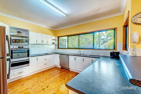 Property photo of 35 Carolina Parade Forest Lake QLD 4078