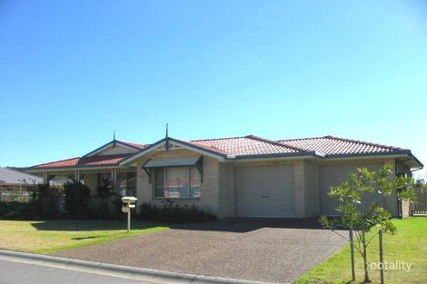 11 Jacana Cl, Tumbi Umbi, NSW 2261