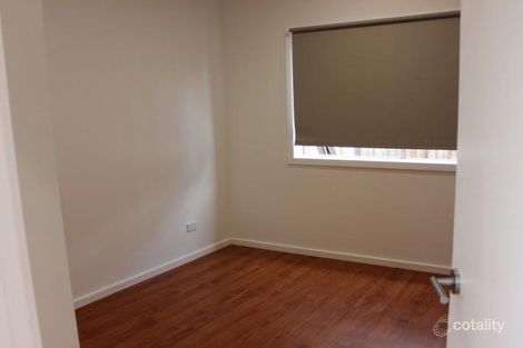 Property photo of 2/10 Bouverie Place Epping VIC 3076