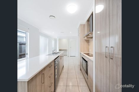 Property photo of 87 Uplands Terrace Wynnum QLD 4178