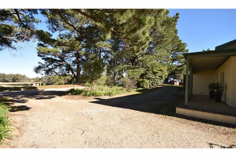 Property photo of 27 Elliots Boundary Road Mount Pleasant SA 5235