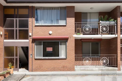 11/131 Somerville Rd, Yarraville, VIC 3013