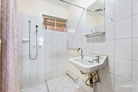 1 Yalpara Ave, Rostrevor, SA 5073