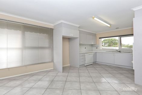 19 Cambridge Dr, Glen Waverley, VIC 3150