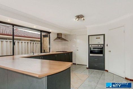 Property photo of 5 Bulbine Vista Bennett Springs WA 6063