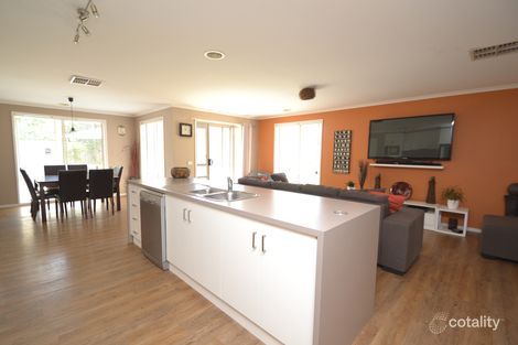 Property photo of 2 Amy Place Echuca VIC 3564