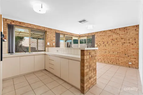 Property photo of 9/6 Lester Drive Thornlie WA 6108