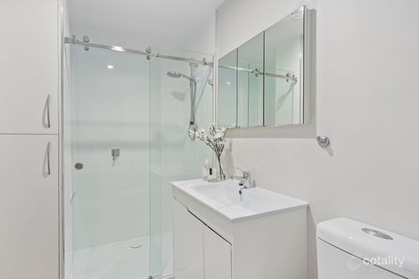 Property photo of 19 Crown Street Bardon QLD 4065