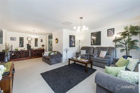 Property photo of 28 Achiever Avenue Port Kennedy WA 6172