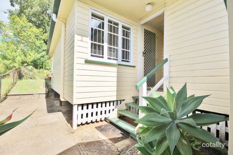 2/11 Sapphire St, Holland Park, QLD 4121