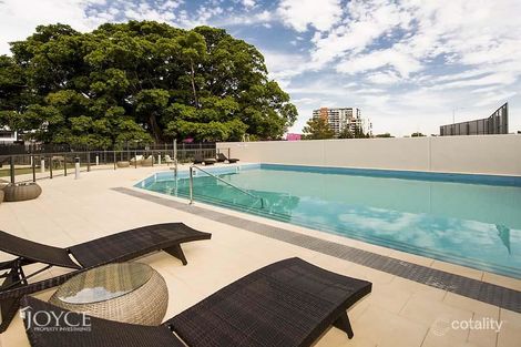 Property photo of 17/1 Rowe Avenue Rivervale WA 6103