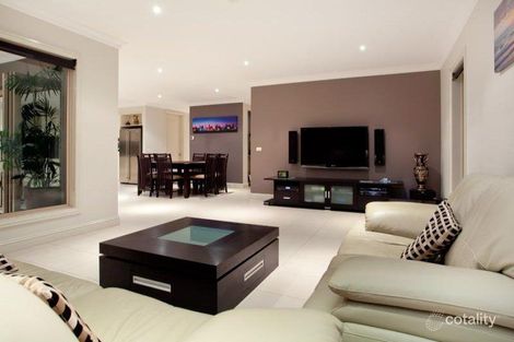 Property photo of 4 Waterview Close Mount Eliza VIC 3930