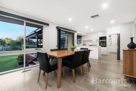 Property photo of 27 Linsley Way Wantirna VIC 3152