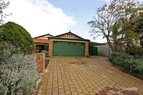 90 Bolderwood Dr, South Lake, WA 6164