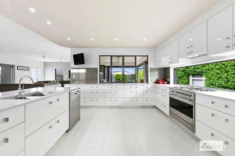 Property photo of 17 Louise Drive Burrum Heads QLD 4659