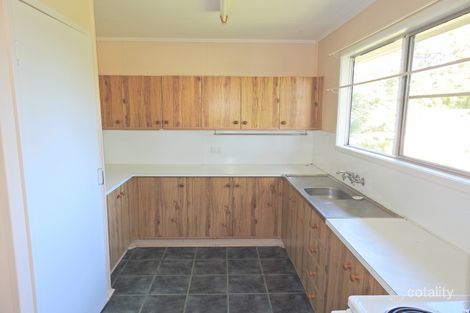 Property photo of 30 Donovan Crescent Dysart QLD 4745