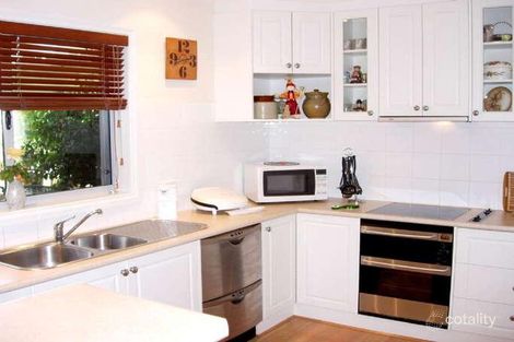Property photo of 5 Ross Alan Drive Shepparton VIC 3630