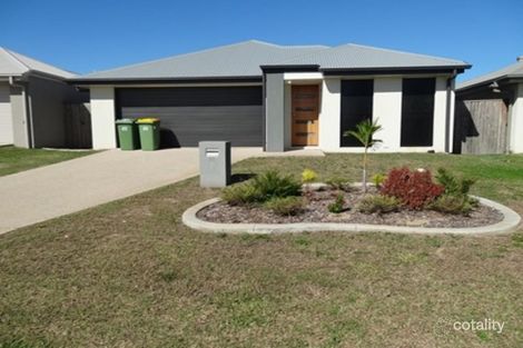 Property photo of 44 Coogee Terrace Blacks Beach QLD 4740