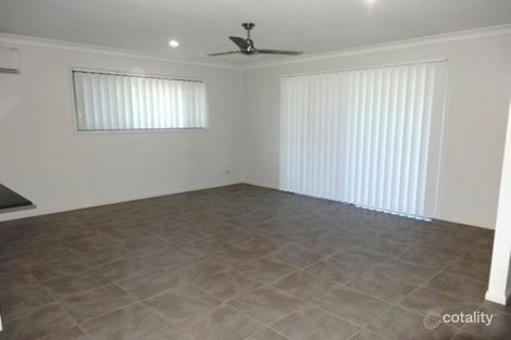 Property photo of 44 Coogee Terrace Blacks Beach QLD 4740