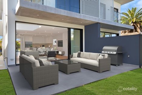 Property photo of 5 Warburton Street Chifley NSW 2036