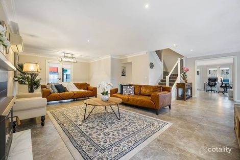 Property photo of 10 Jolimont Place Dingley Village VIC 3172