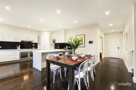 Property photo of 1/5 Winifred Street Oakleigh VIC 3166