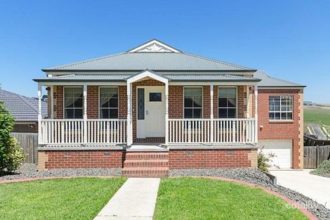 19 Exmoor Cl, Highton, VIC 3216