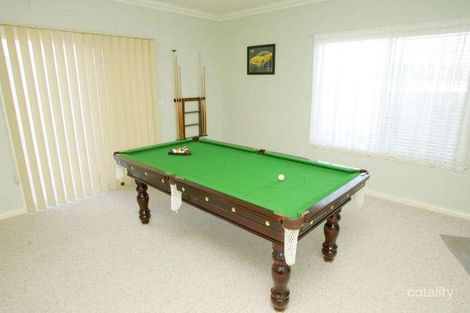 Property photo of 24 St James Wood Drive Tarneit VIC 3029