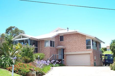 2 Gresham Dr, Woolgoolga, NSW 2456