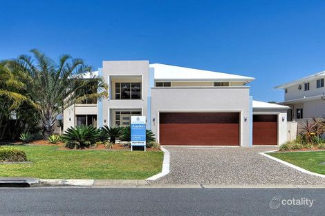Property photo of 1030 Lakeview Terrace Benowa QLD 4217