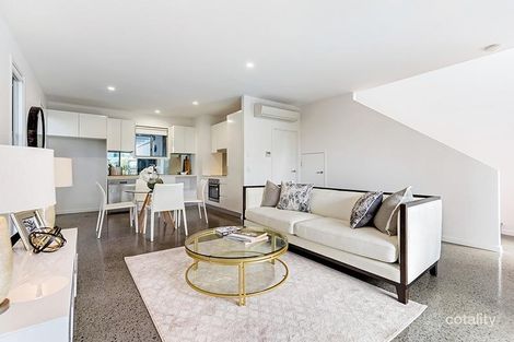 Property photo of 6/6-8 South Bay Drive Varsity Lakes QLD 4227