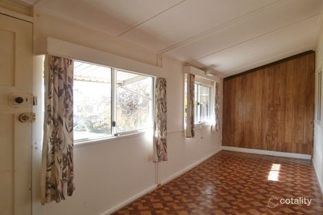 Property photo of 28 Alamein Walk West Bathurst NSW 2795
