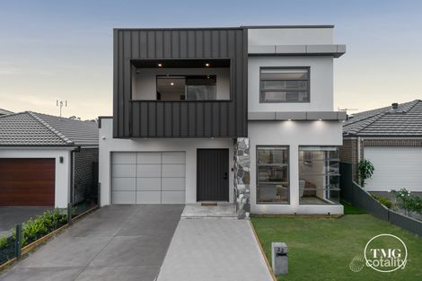 22 Fluskey St, Denham Court, NSW 2565