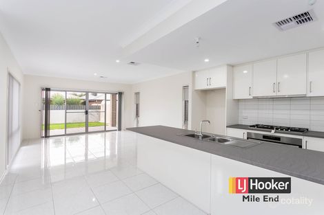 7 Burton Ave, Park Holme, SA 5043