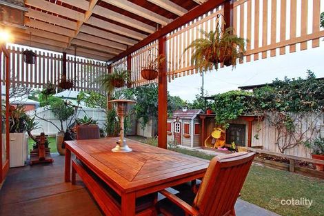 Property photo of 35 Eleventh Avenue Kedron QLD 4031