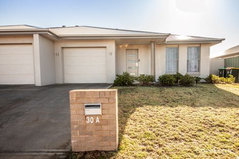 Property photo of 30A Magnolia Boulevard Dubbo NSW 2830