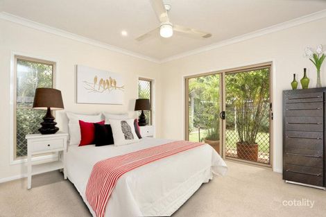 Property photo of 26 Lakeside Circuit Sinnamon Park QLD 4073