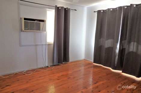 Property photo of 2 Menzies Street Dysart QLD 4745