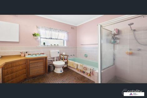 Property photo of 28-30 Phillips Street Murray Bridge SA 5253