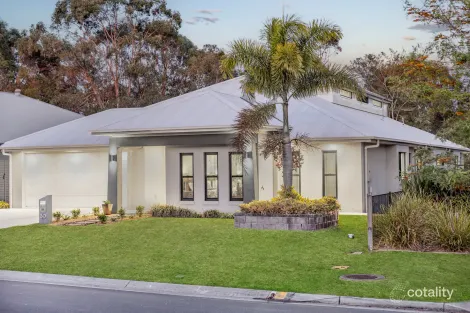 30 Hampden St, North Lakes, QLD 4509