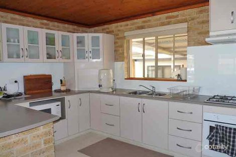 Property photo of 33 Ingleton Place West Beach WA 6450