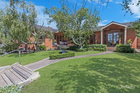 Property photo of 75 Botanic Road Warrnambool VIC 3280