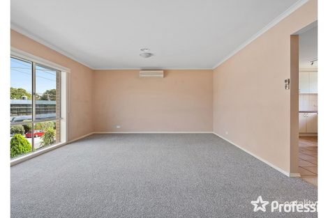 Property photo of 7 Winyard Drive Mooroolbark VIC 3138