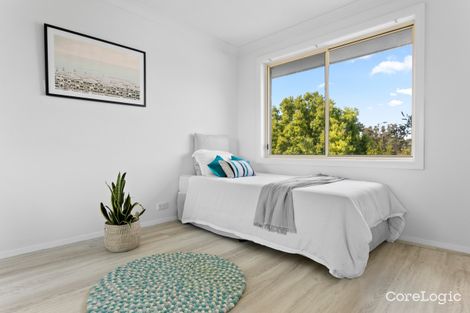 Property photo of 22 Hadlow Avenue Glenfield NSW 2167