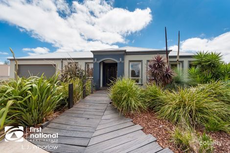 8 Oldbury Ave, Sunbury, VIC 3429