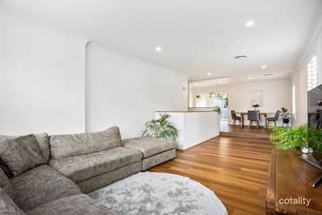 Property photo of 13 Valley Drive Figtree NSW 2525